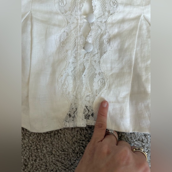 Reformation Linen Size 4 - Picture 13 of 13